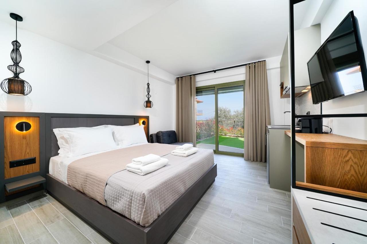 לימנאס Albatros Beach House מראה חיצוני תמונה