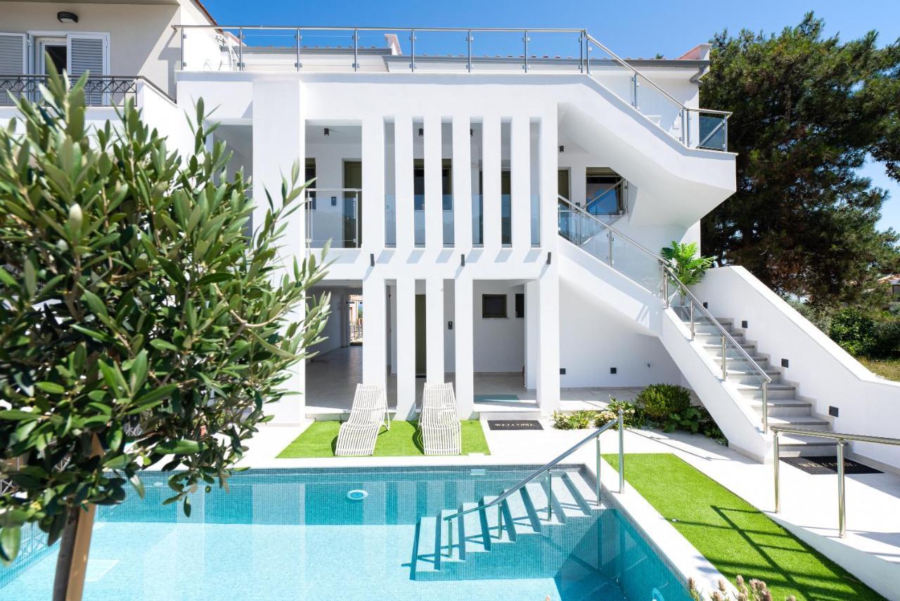 לימנאס Albatros Beach House מראה חיצוני תמונה