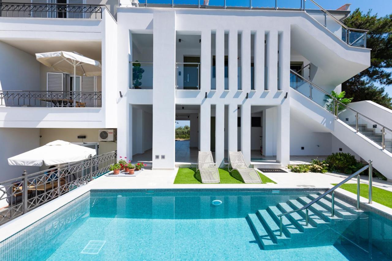 לימנאס Albatros Beach House מראה חיצוני תמונה