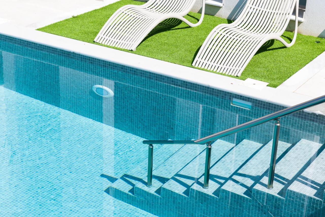 לימנאס Albatros Beach House מראה חיצוני תמונה